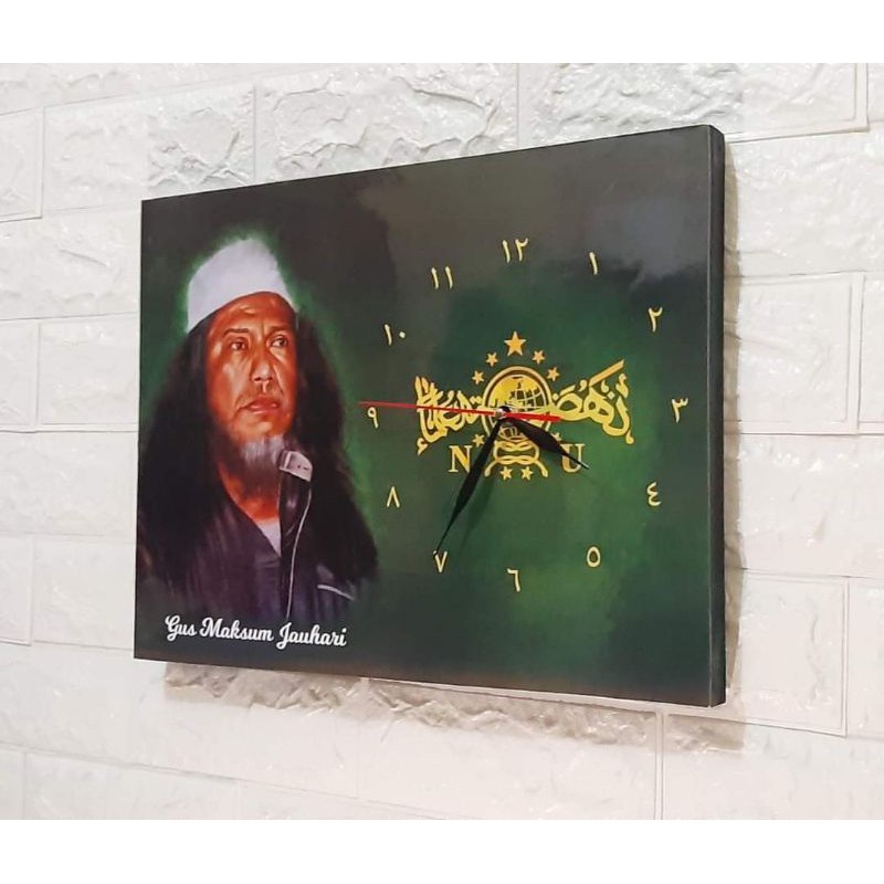 JAM DINDING KAYU PAGAR NUSA GUS MASUM