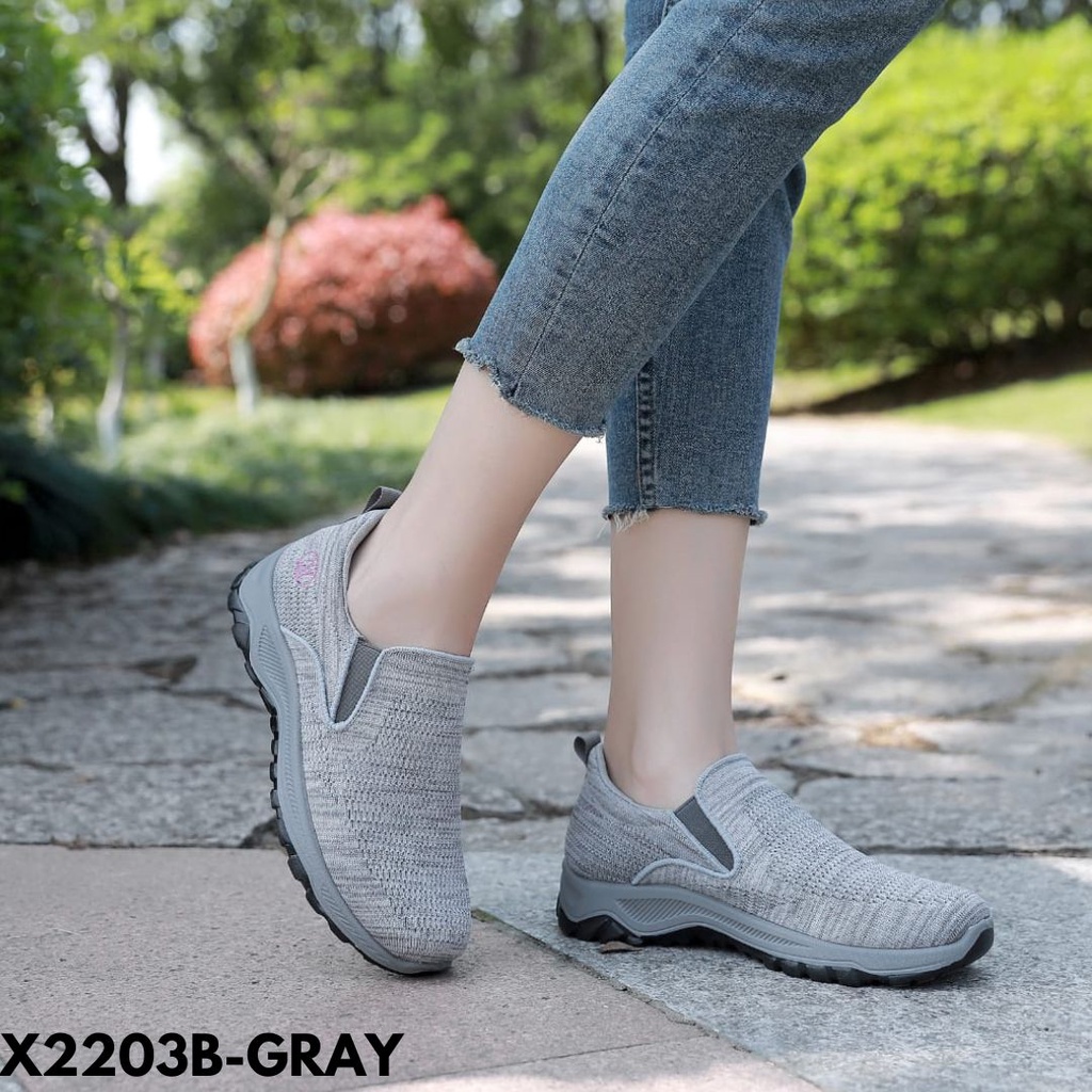 SEPATU SNEAKERS WANITA KEKINIAN COUPLE SIMPLE CASUAL SPORTY BAHAN BREATHABLE MESH IMPORT 2203B