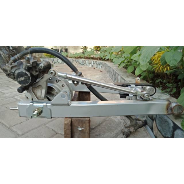 Arm kaze set tromol supra ori