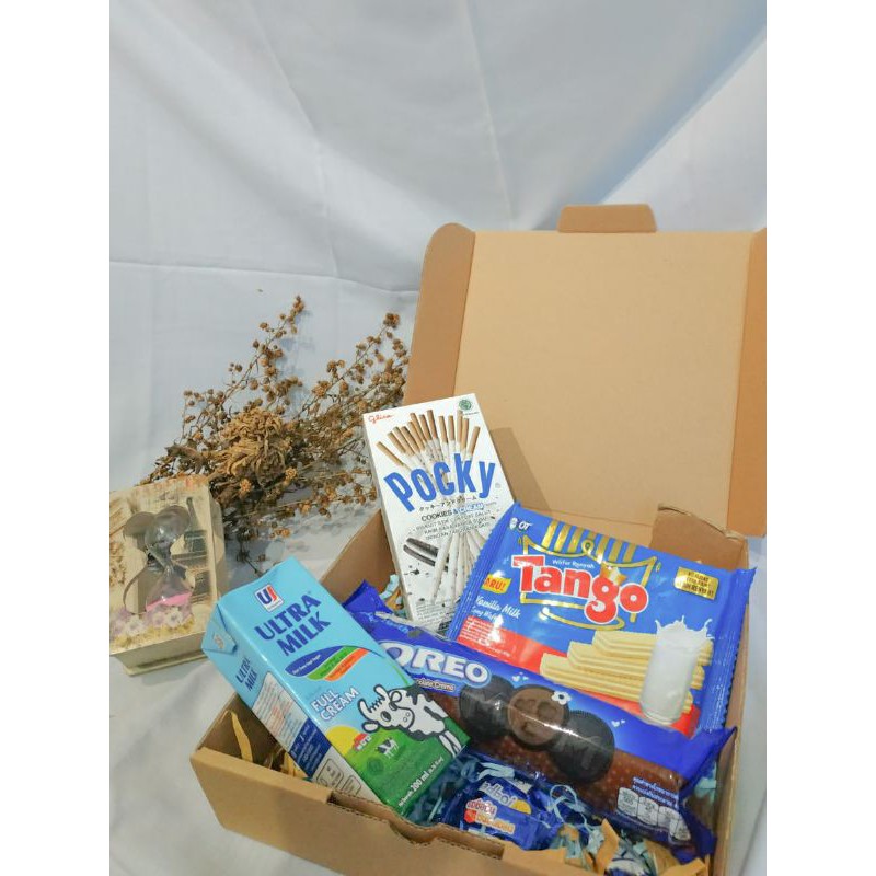 

hampers / gift box makanan