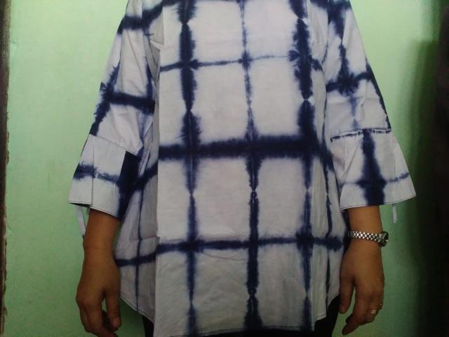 Blouse Lonceng Shibori Katun Batik Wanita Atasan Motif Tie Dye Handmade Jumputan Blus Sibori Tiedye