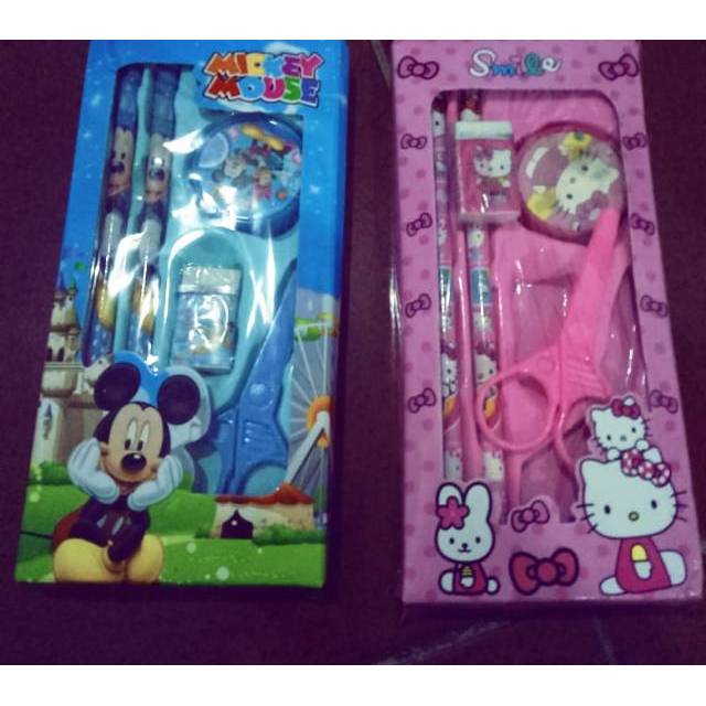 

Set Alat Tulis Karakter Anak 5in1