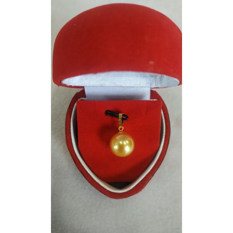 liontin emas simple mutiara air laut