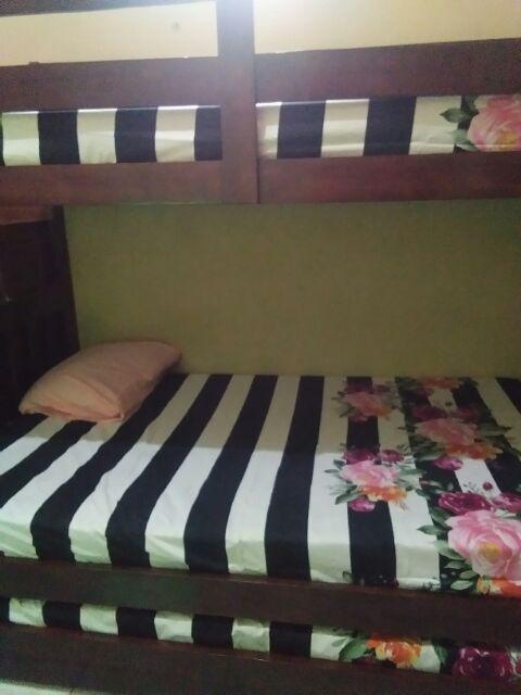 Sprei Single Kintakun Dluxe Flat 120x200cm/100x200cm T20cm 4kaki/3kaki Motif Minimalis Termurah