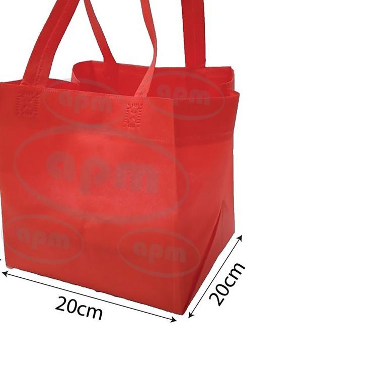 

۝ Tas Spunbond Kotak Ukuran 20cm x 20cm x 20cm ❁