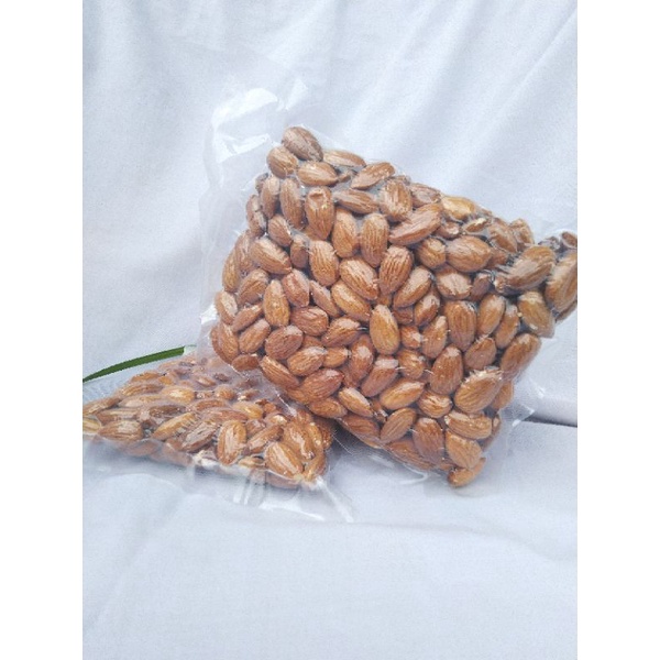 

Kacang almond roasted 250 gr