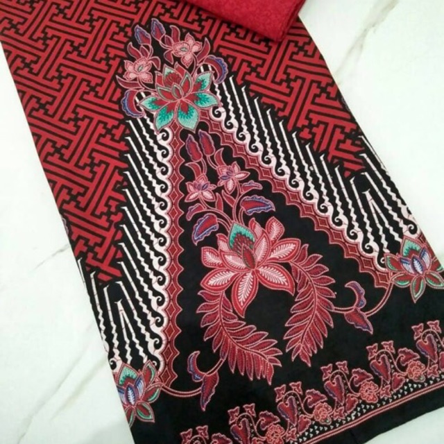 KATUN PRIMA HALUS Kain Batik Merak Velvet Merah Biru Hitam
