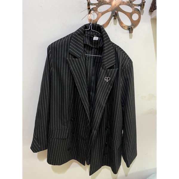 oversized blackpink blazer booked