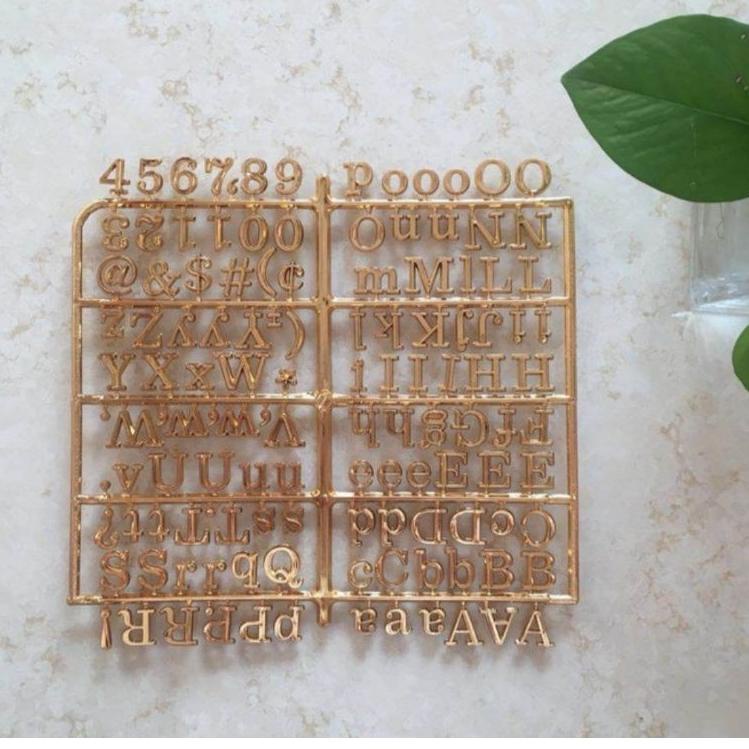 

{Z-EDW> {♥> [Gold] Tambahan huruf untuk papan nama bayi letter board {⭐️⭐️⭐️⭐️⭐️>