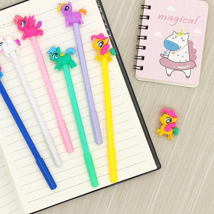 

Q9A 1 LUSIN PULPEN GEL MOTIF KARAKTER MY / BOLPEN GEL KARAKTER FS PP49 Terlaris