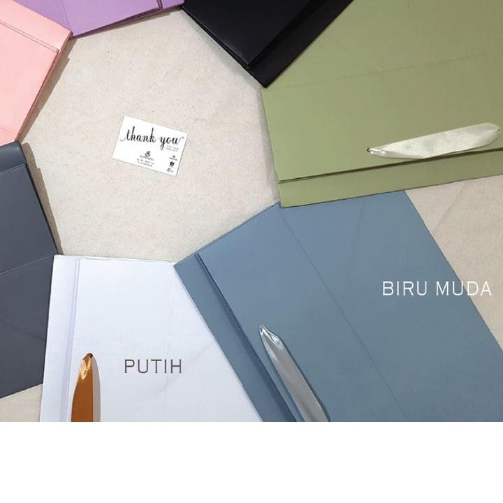 

♜ Premium Paperbag JUMBO 2 uk. P35.5 x L27.5 x T24 cm ☛