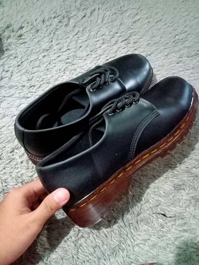 Sepatu Wanita Formal Casual 4 Hole