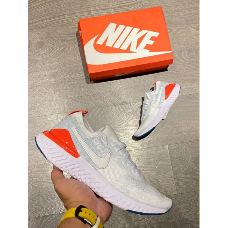 nike w epic react flyknit 2