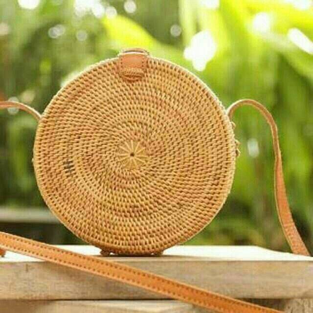 Tas rotan bundar  Lombok Beleke
