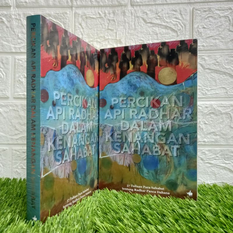 Buku Percikan Api Radhar Dalam Kenangan Sahabat