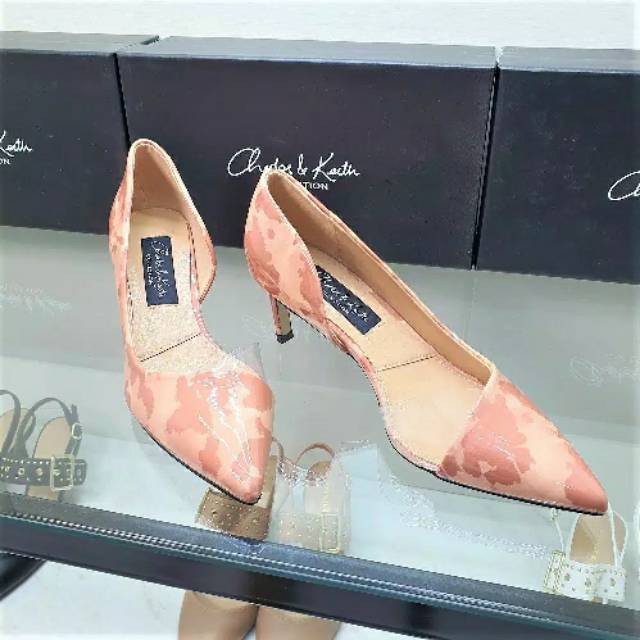 Sepatu charles &keith heels 5 cm