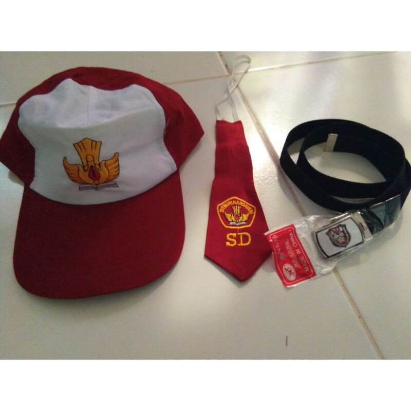 SET LENGKAP AKSESORIS PERLENGKAPAN SEKOLAH ANAK LAKI LAKI TOPI SD LENGKAP