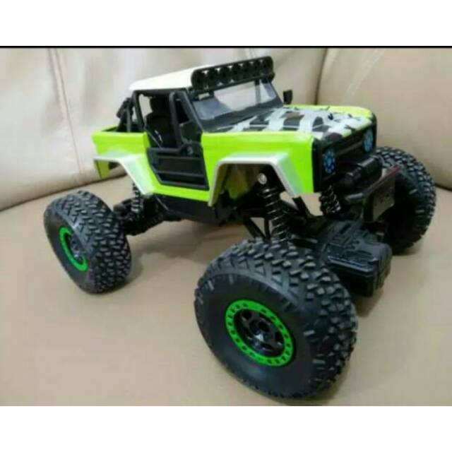 Mobil Remot  Kontrol  RC car Truk  offroad Mainan  Anak Laki 