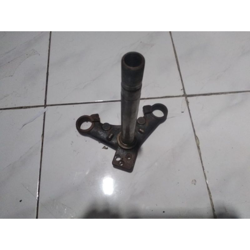 Segitiga T Bawah Honda Gl 100 Gl Pro Original