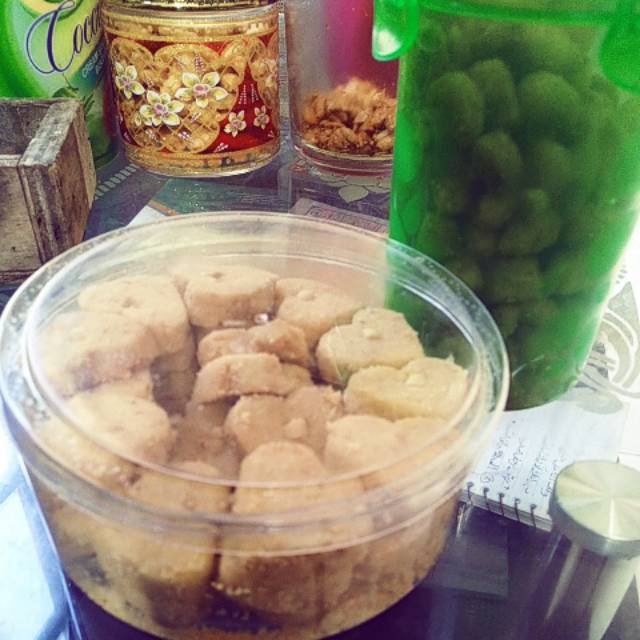 

Kue Lebaran (Bekas)