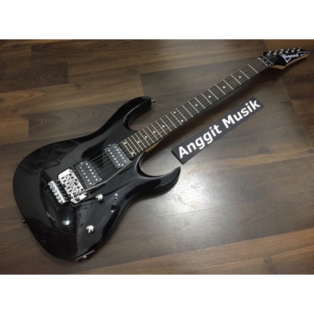 GITAR IBANEZ RG 320 ( BLACK )