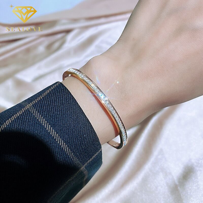 Gelang Titanium Wanita Diamond Premium Lapis Emas 18K anti karat dan tidak luntur selamanya Aksesoris