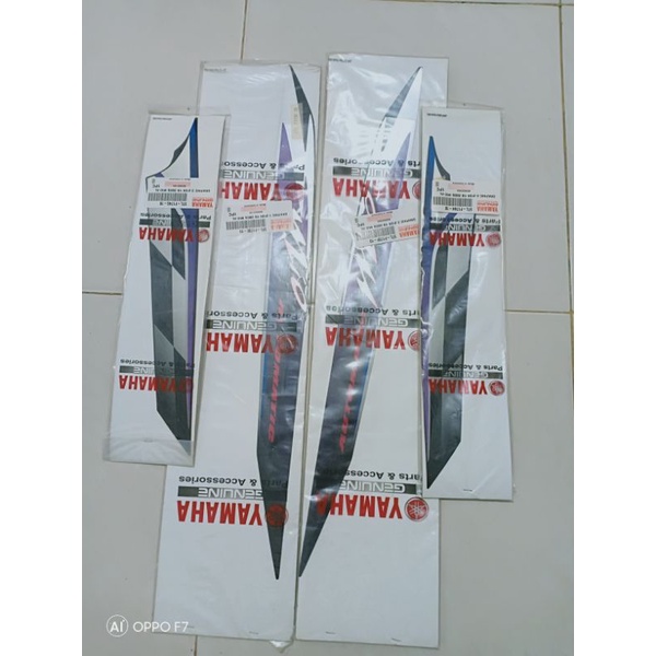 Striping Mio Sporty 2004 Hitam Catur