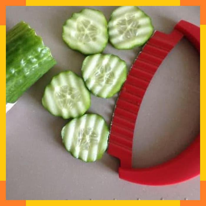

Kuhn Rikon Crinkle Krinkle Knife Red Pisau Alat Potong Berombak Gerigi