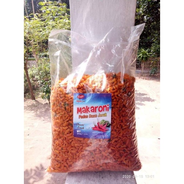 

Makroni Pedas Daun Jeruk 200 gram
