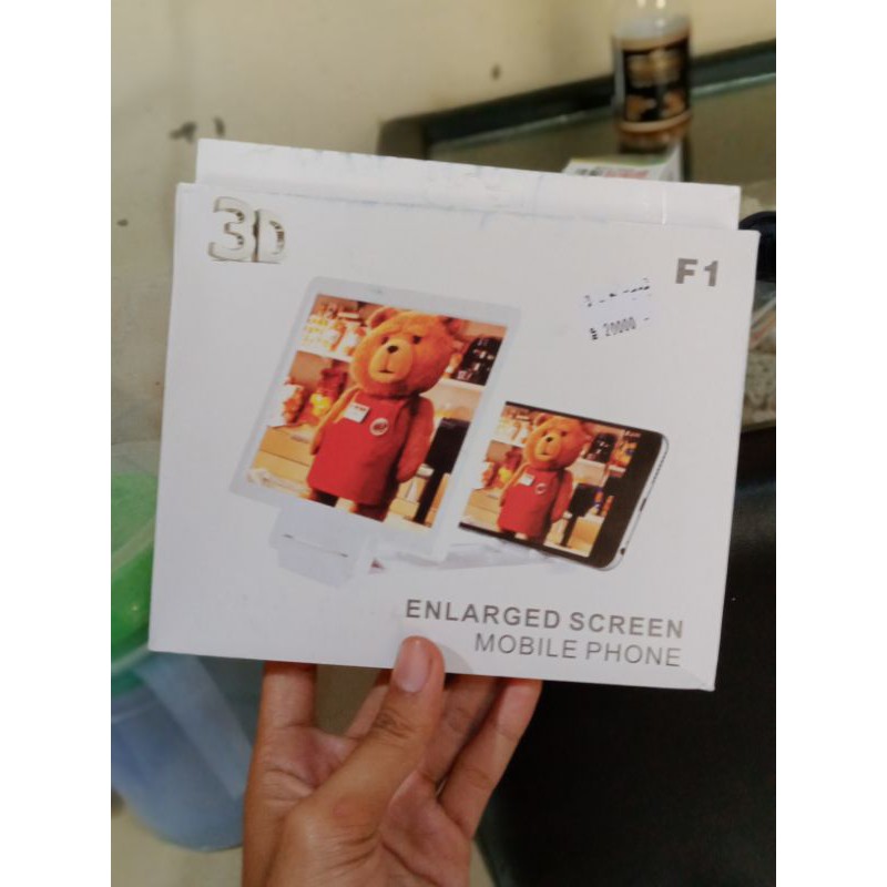 kaca pembesar layar 3D