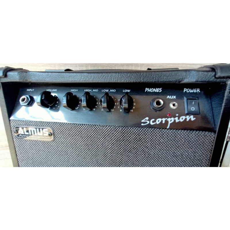 AMPLI GITAR BASS ALMUS Slim Scorpion with Aux