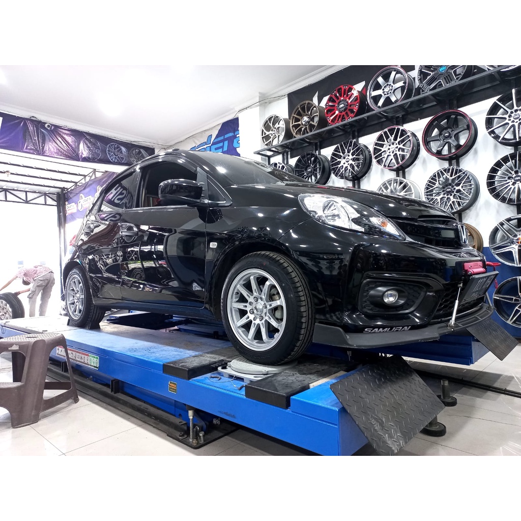 Paket velg dan ban mobil brio ring 15 Tikala Ring 15 + Ban