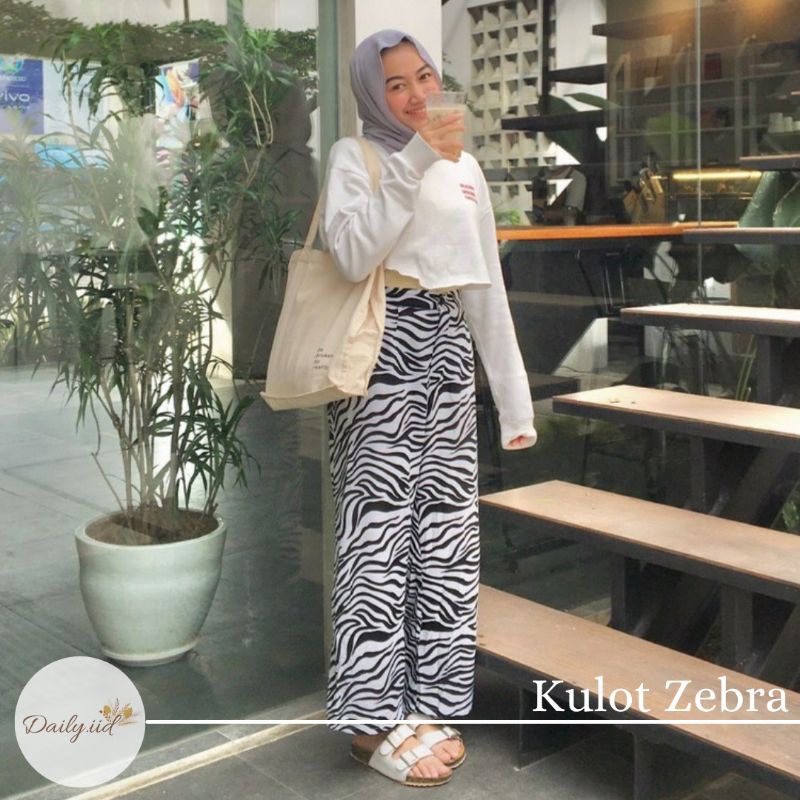 KULOT ZEBRA HIGHWAIST (BAHAN RAYON)