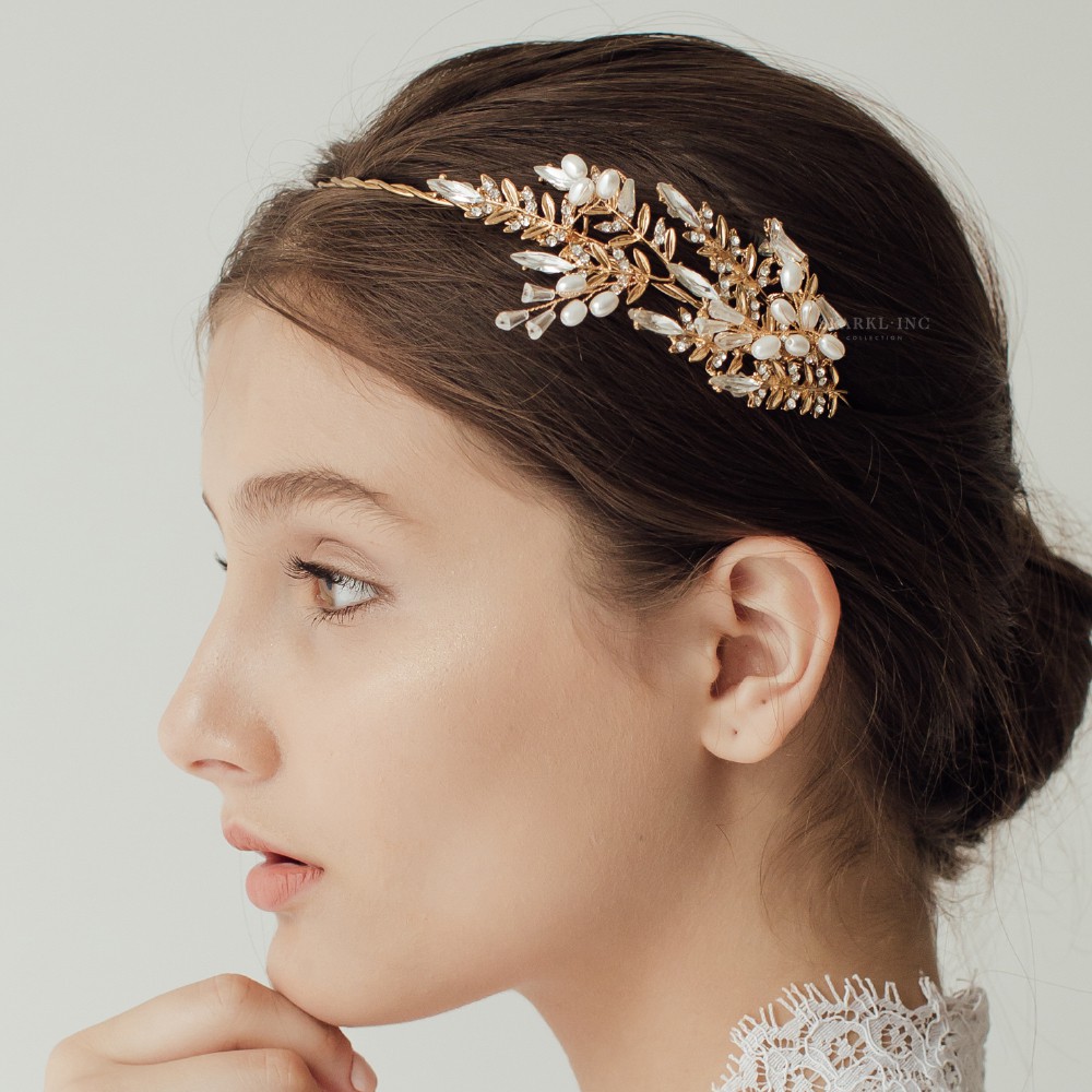 Sparklinc Carol Hairpiece (gold)