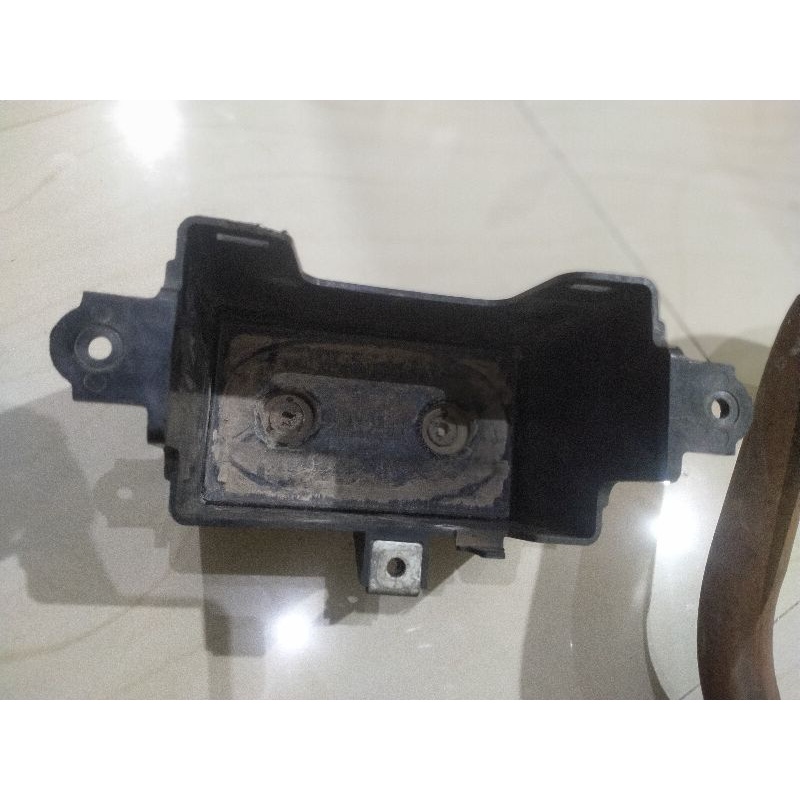 Box aki Tempat aki dudukan aki ninja 250 karbu