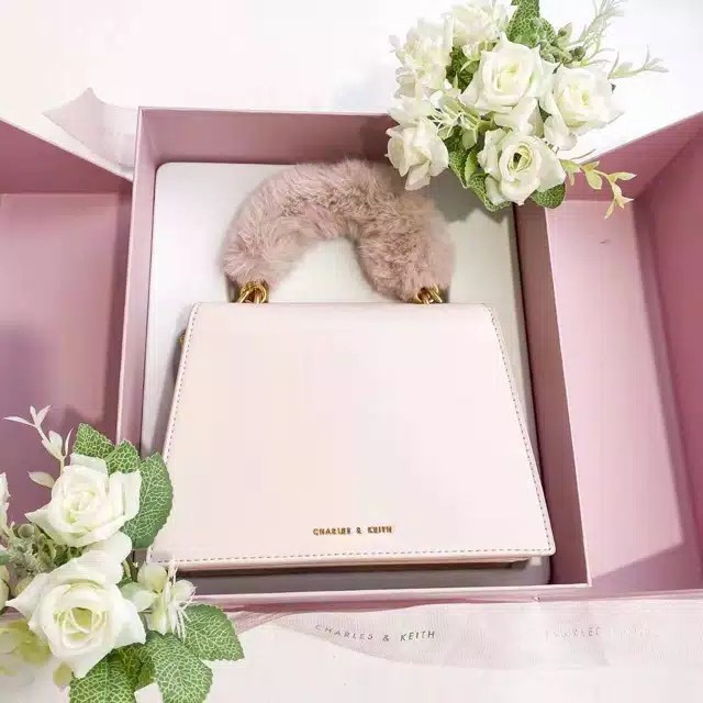 TAS WANITA CHARLES AND KEITH ORIGINAL GIFT SET RIBBON BULU BLACK + PINK