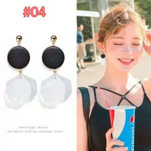 Anting Korea Wanita Kekinian Aneka Model Dan Varian Murah Berkualitas #370