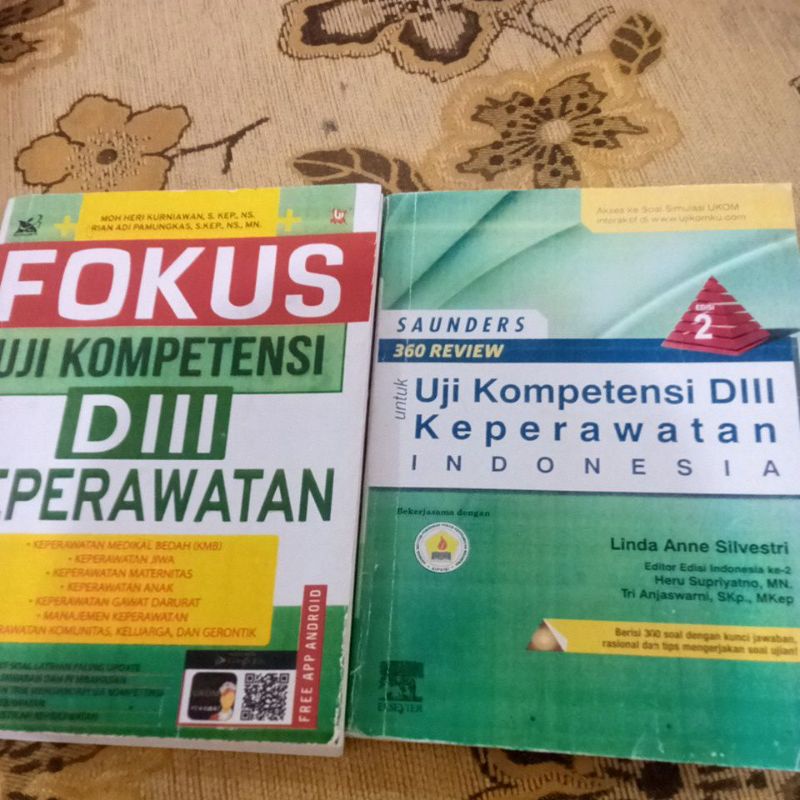 

Buku Uji Kompetensi DIII Keperawatan