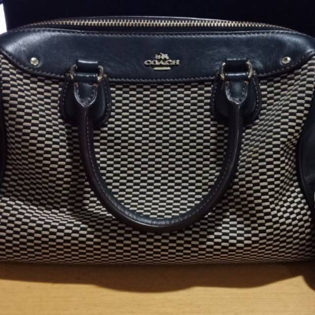 Coach mini bennet sling bag original