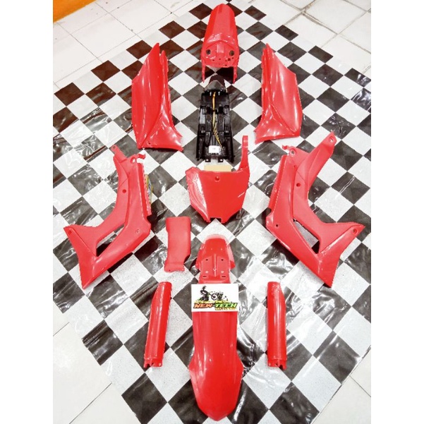 BODY FULL SET HRV CRF 150