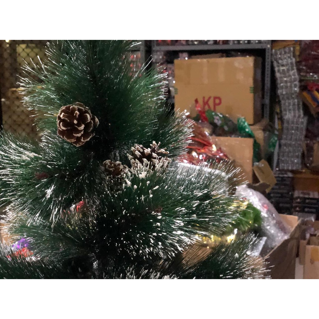 Pohon Natal Jarum Dilengkapi Buah Pinus - Pohon Natal Salju - 150cm