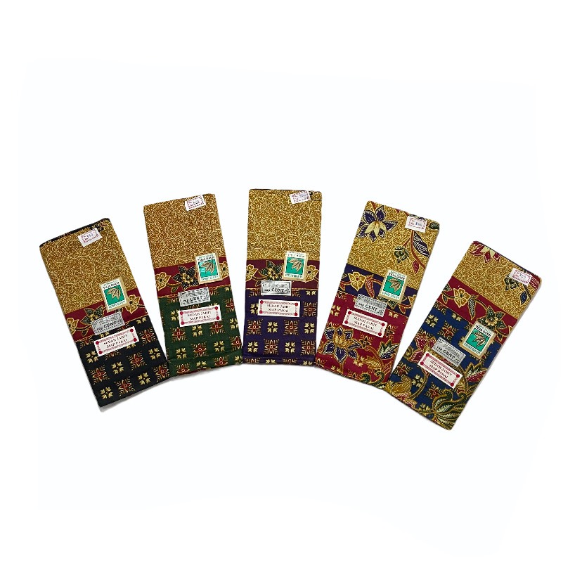 Kain Sarung Batik Tiga Daun