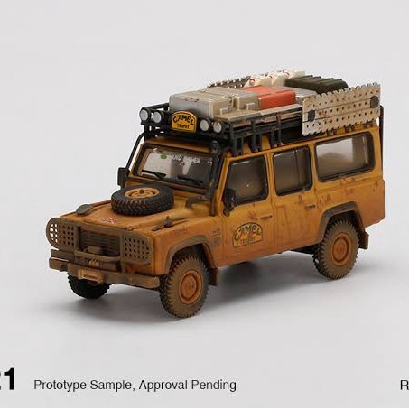 DIECAST 64 LAND ROVER DEFENDER CAMEL DIRTY