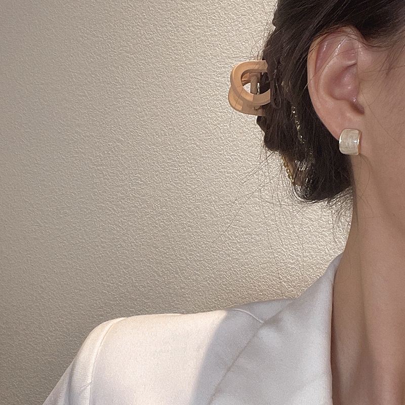 Shuling S925 silver needle Korean version New Design Drip Glaze White Earrings Female Geometric Earrings