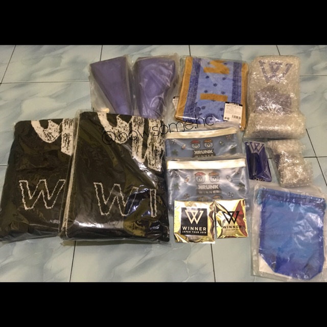 Winner Japan Goods 2019 (big towel, lightstick case, japan lightstick, pouch dll)