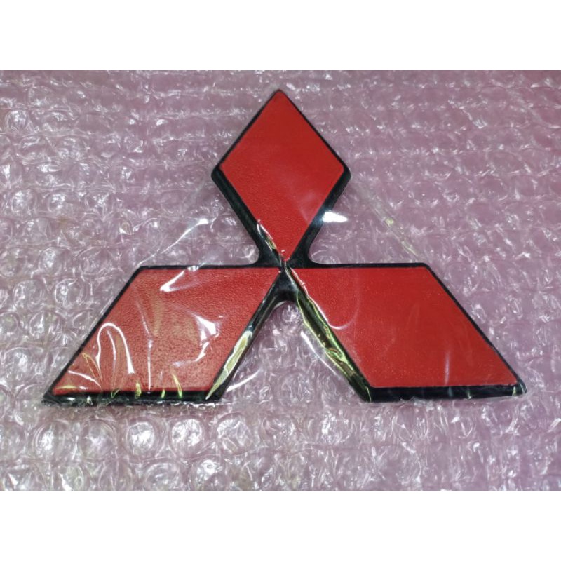 Emblem logo mitsubishi colt diesel
