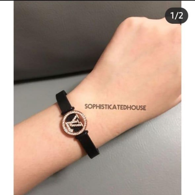 Gelang kulit titanium