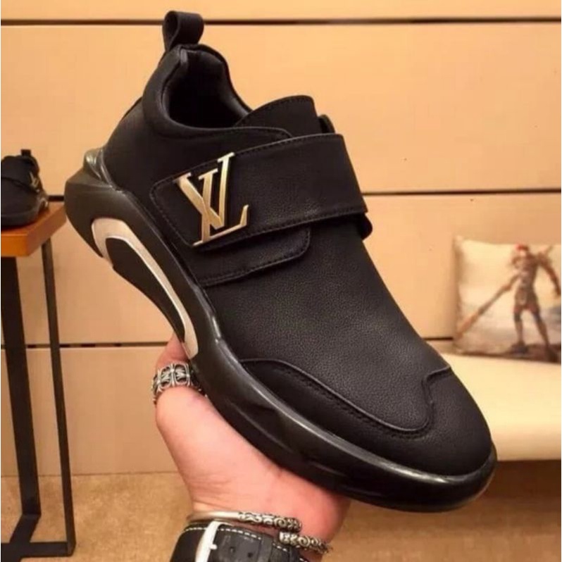 Sepatu lv sneaker mirror quality hitam kulit asli lou is vuitton pria