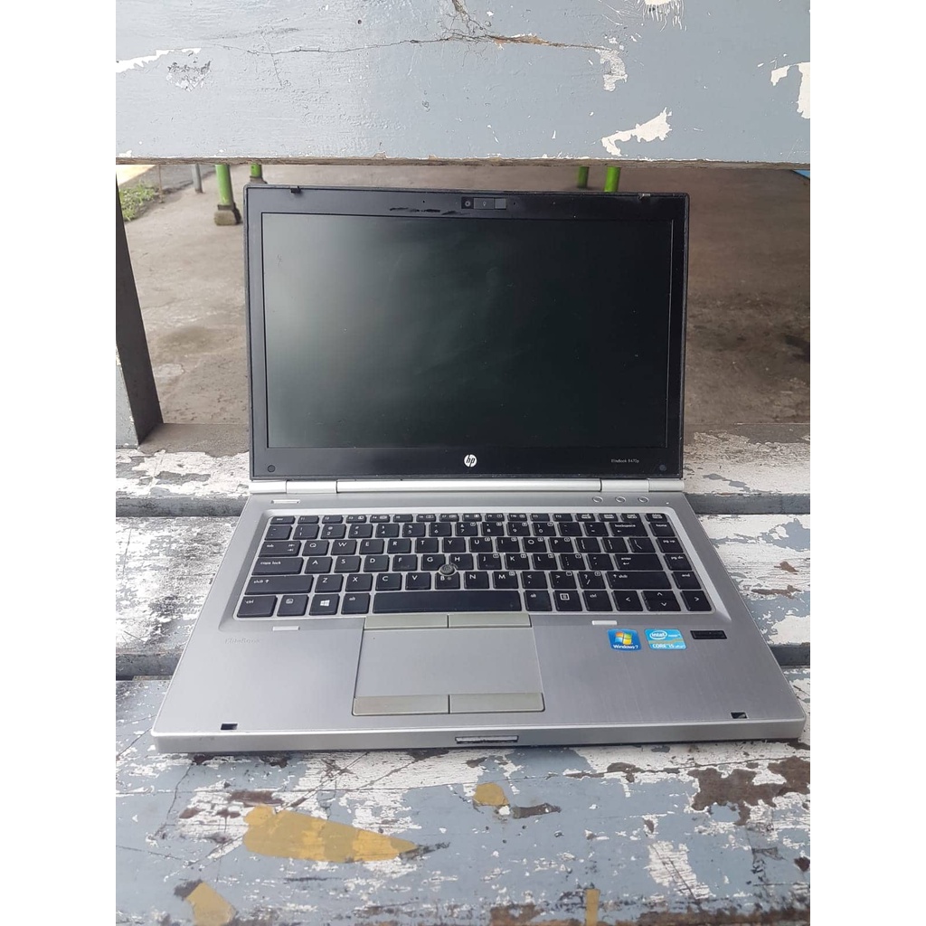 LAPTOP LENOVO CORE I5 GEN 6  RAM 8GB MURAHH