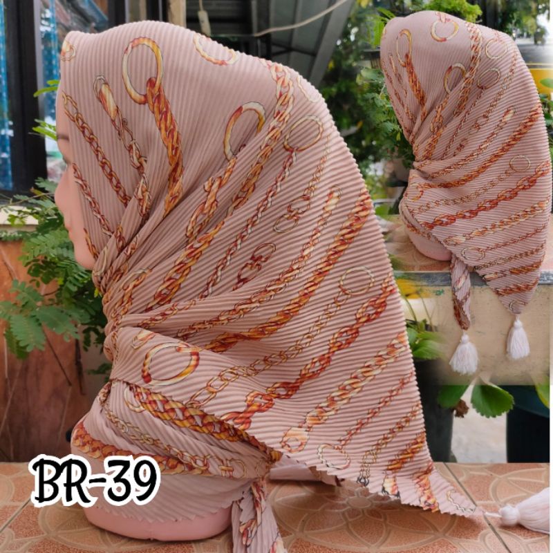 SEGIEMPAT PLISKET MOTIF JAMBUL BRANDED / JILBAB SEGIEMPAT PLISKET / SEGIEMPAT PLISKET / SEGIEMPAT VOAL / JILBAB JAMBUL-BR-39